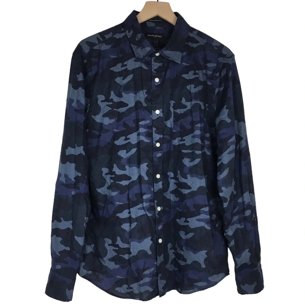 BANANA REPUBLIC Camo Button Up Shirt Untucked Fit Long Sleeve Flannel Navy Large